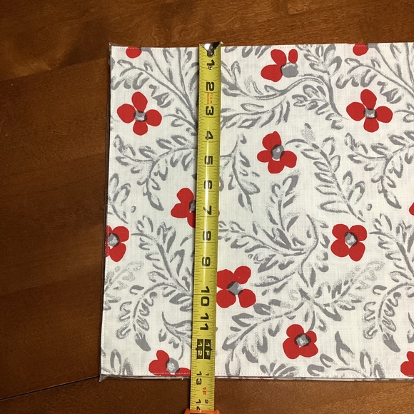 Kate Spade ♠️ holiday placemats - Picture 6 of 14